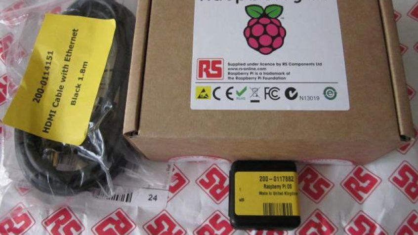 Pierwsze egzemplarze Raspberry Pi