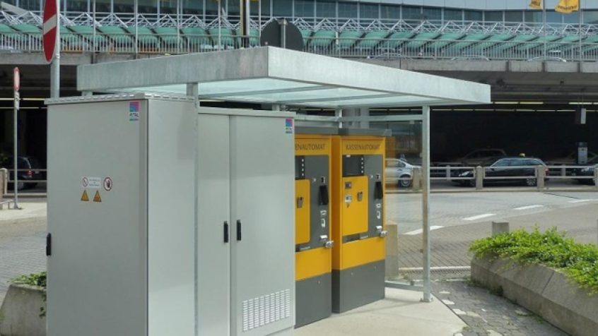 Zasilanie awaryjne parkingu za pomocą 5 kW- systemu ogniw paliwowych firmy Rittal