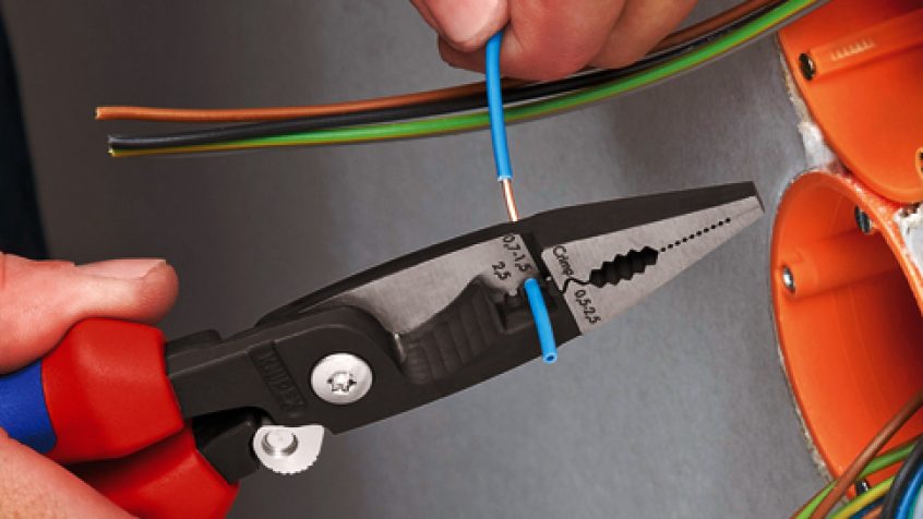Wielofunkcyjne szczypce dla elektroinstalatorów Knipex