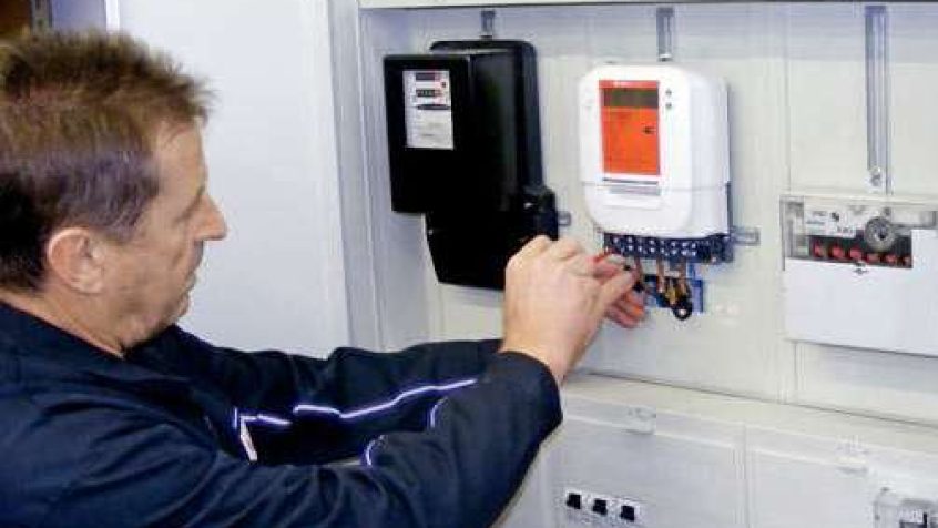 Instalacja inteligentnych liczników