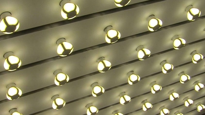 LED-owe zamienniki żarówek firmy Philips - testy stabilności strumienia świetlnego