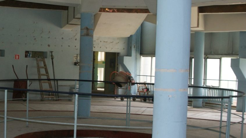 Prace modernizacyjne w laboratorium wiazek jonowo plazmowych