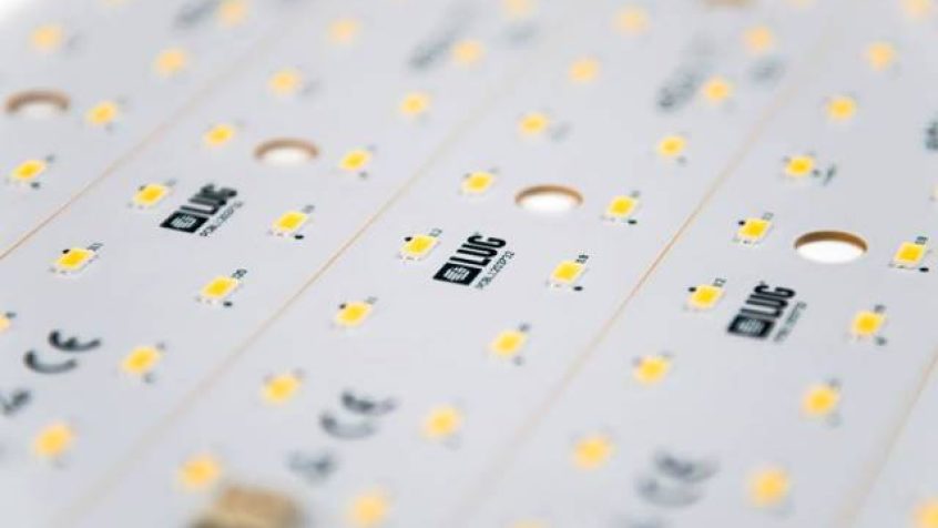 Pierwsze komponenty LED z nowej linii produkcyjnej LUG
