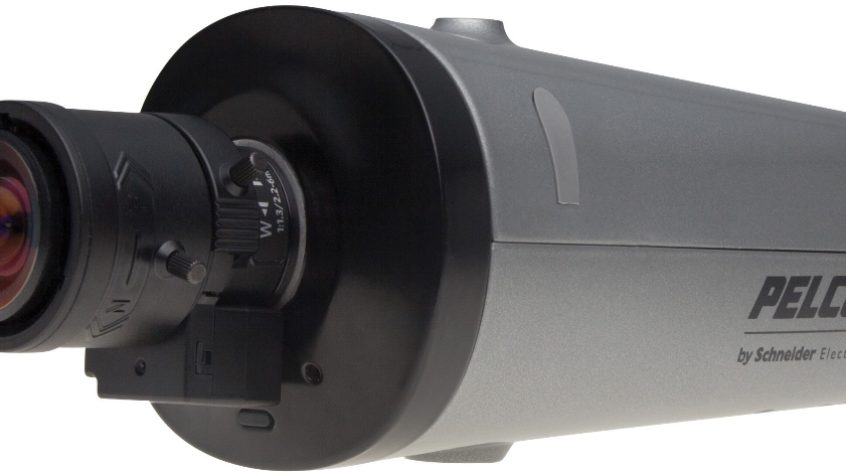 Pelco Sarix IXE Angle 45L V1.1 z serii Enhanced Range