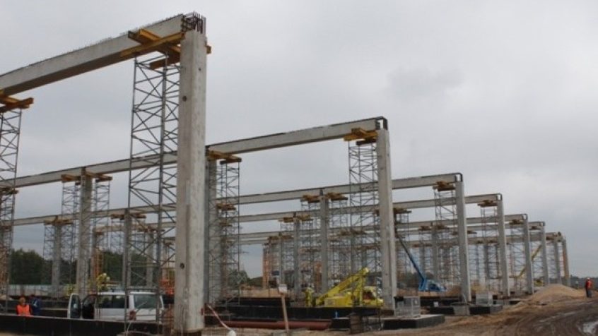 Wykonanie kompletnych instalacji elektrycznych zewnętrznych i wewnętrznych w obiekcie magazynowym w Polkowicach