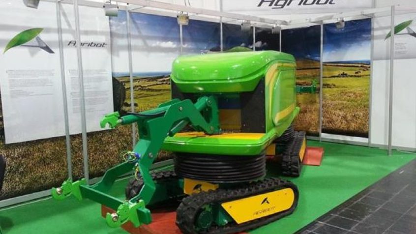Robot rolniczy AGRIBOT