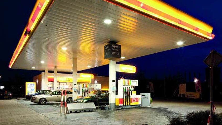 Oświetlenie LED na stacji paliwowej Shell