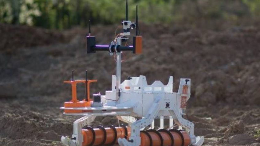 Robot RECON nagrodzony na wystawie iCAN