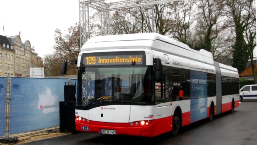 Solaris Urbino 18,75 electric z ogniwem wodorowym oficjalnie zaprezentowany w Hamburgu