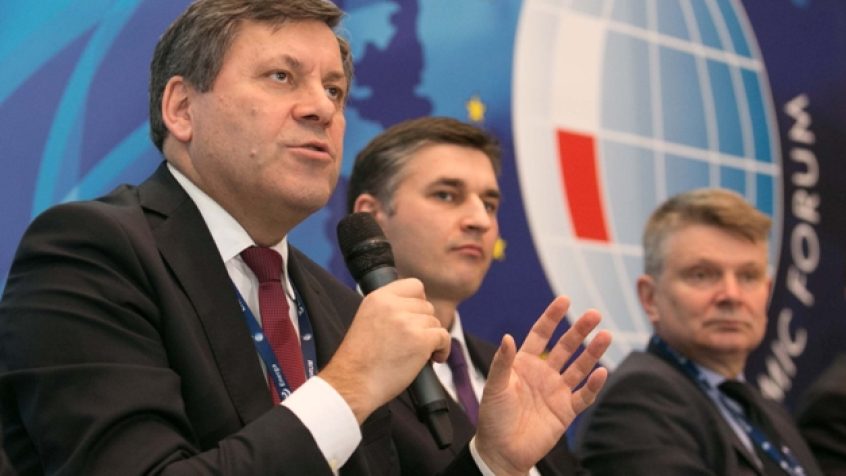 VIII Forum Energetyczne. Sesja Plenarna: Unija polityka energetyczna: w poszukiwaniu kompromisu