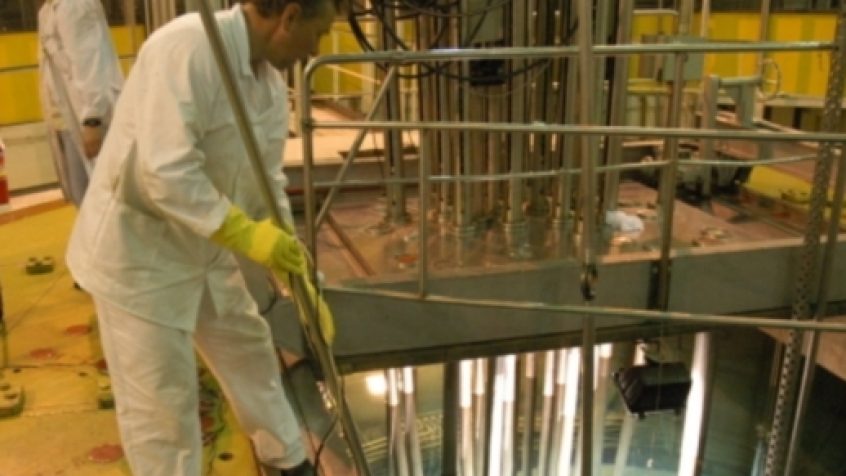Produkcja izotopu molibdenu w reaktorze Maria, który następnie jest wykorzystywany do produkcji tzw. generatorów technetowych.