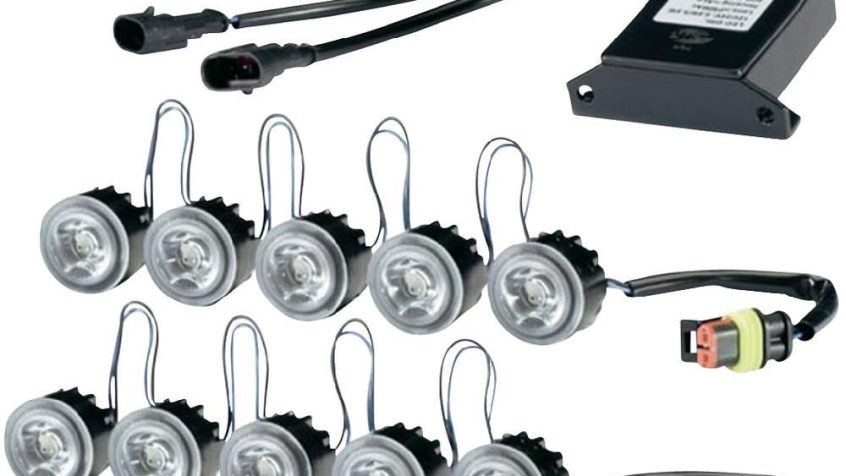 Hella wyposaża pierwszego minivana w światła LED