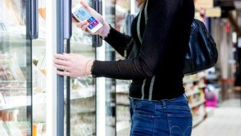 System Philips Indoor Positioning w Carrefour