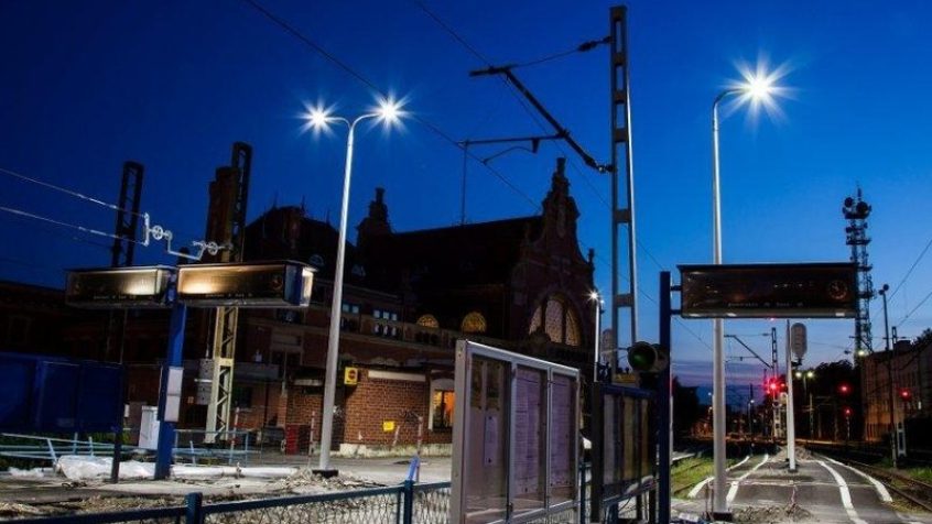 PKP PLK przechodzi na oświetlenie LED