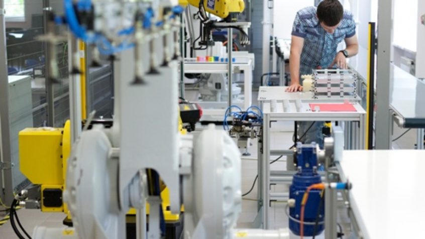 Jedno z największych robotycznych laboratoriów w Europie na WAT w Warszawie