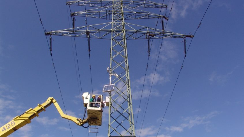 TAURON zwiększa możliwości przesyłowe sieci energetycznych