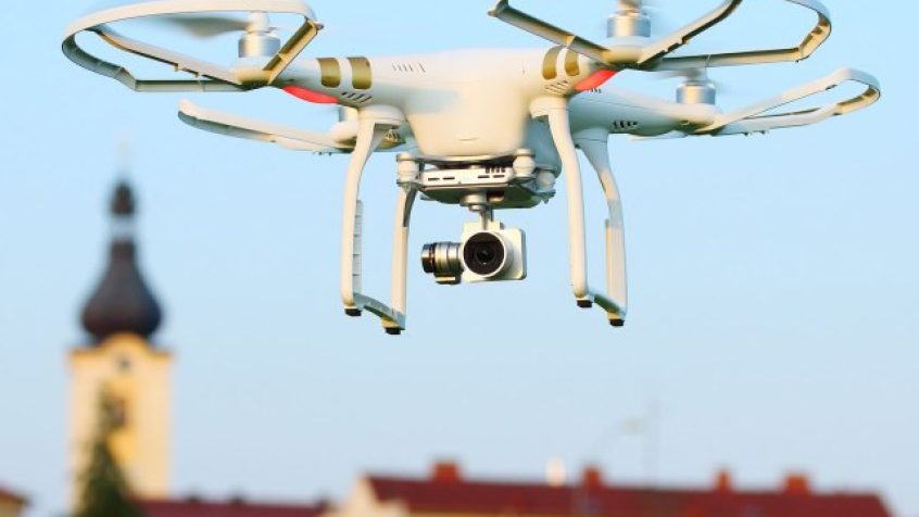 Dron obserwacyjny