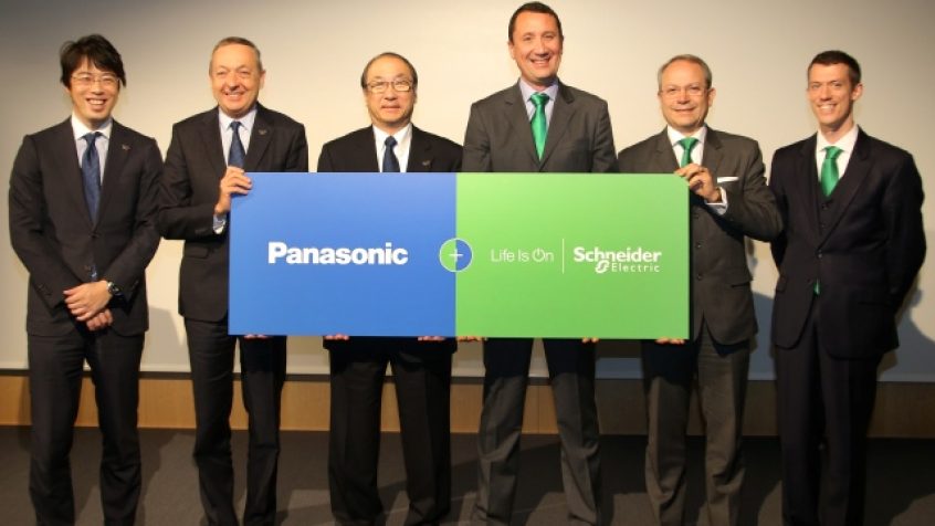 Schneider Electric i Panasonic wprowadzają na rynek nowe zintegrowane rozwiązanie