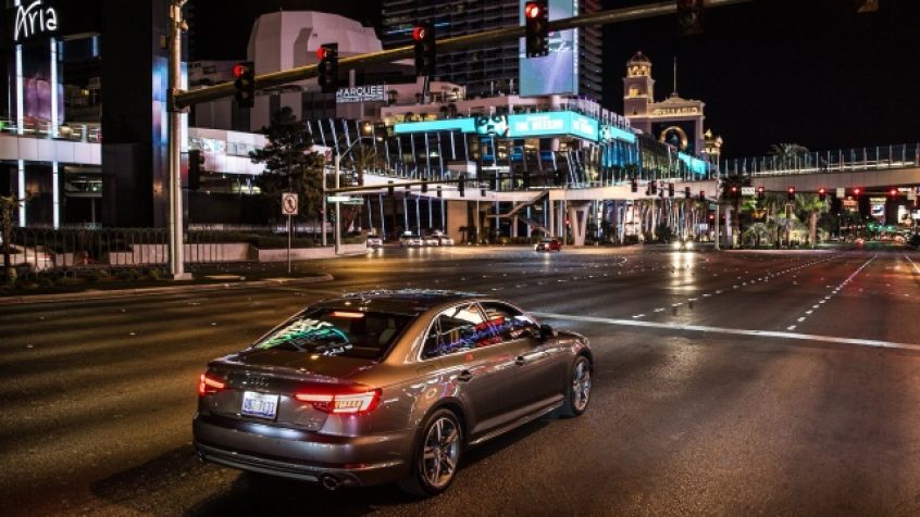 Audi komunikuje się z sygnalizacją uliczną