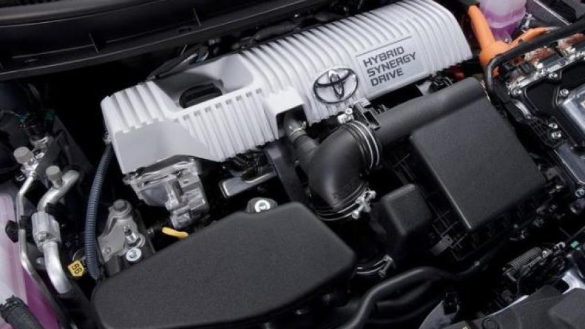 Silnik hybrydowy Toyoty Prius V