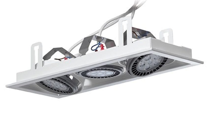 Oprawa przegubowa downlight LED do sufitów podwieszanych